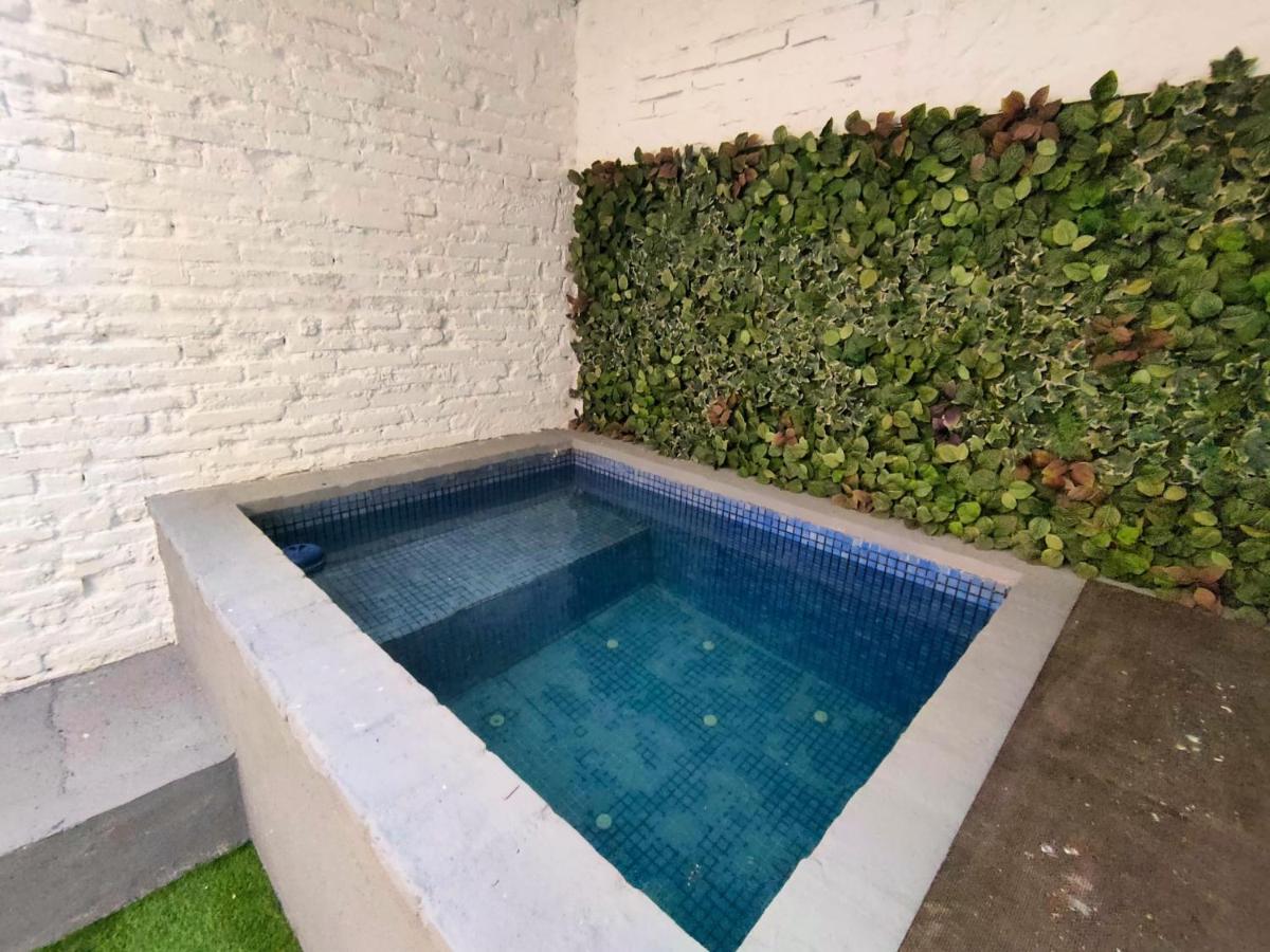 Pequeno Alojamiento Con Mini Piscina - No Climatizada Apartment Valencia Exterior photo